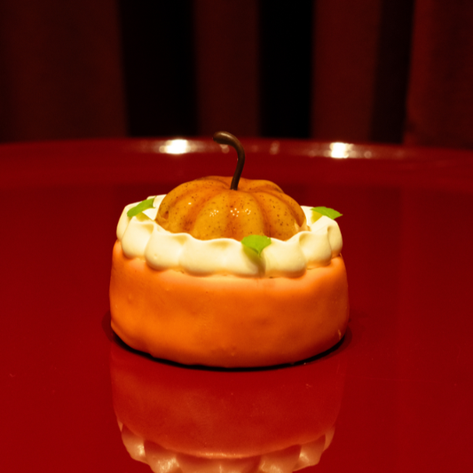 Pecan, Apple & White Chocolate Scoff